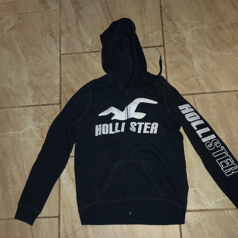 Hollister sweatshirt